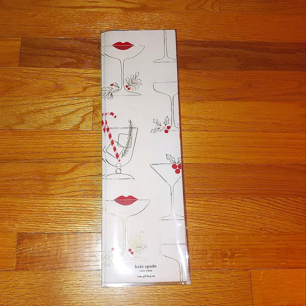 Kate Spade Holiday Wine Gift Bag Set of 4 with candy canes & holly